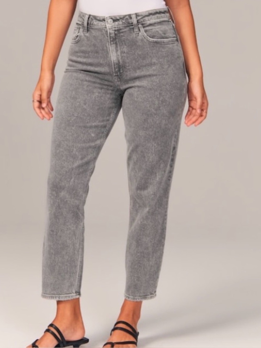 Abercrombie and Fitch Curve Love High Rise Mom Jeans Grey Size 27/4